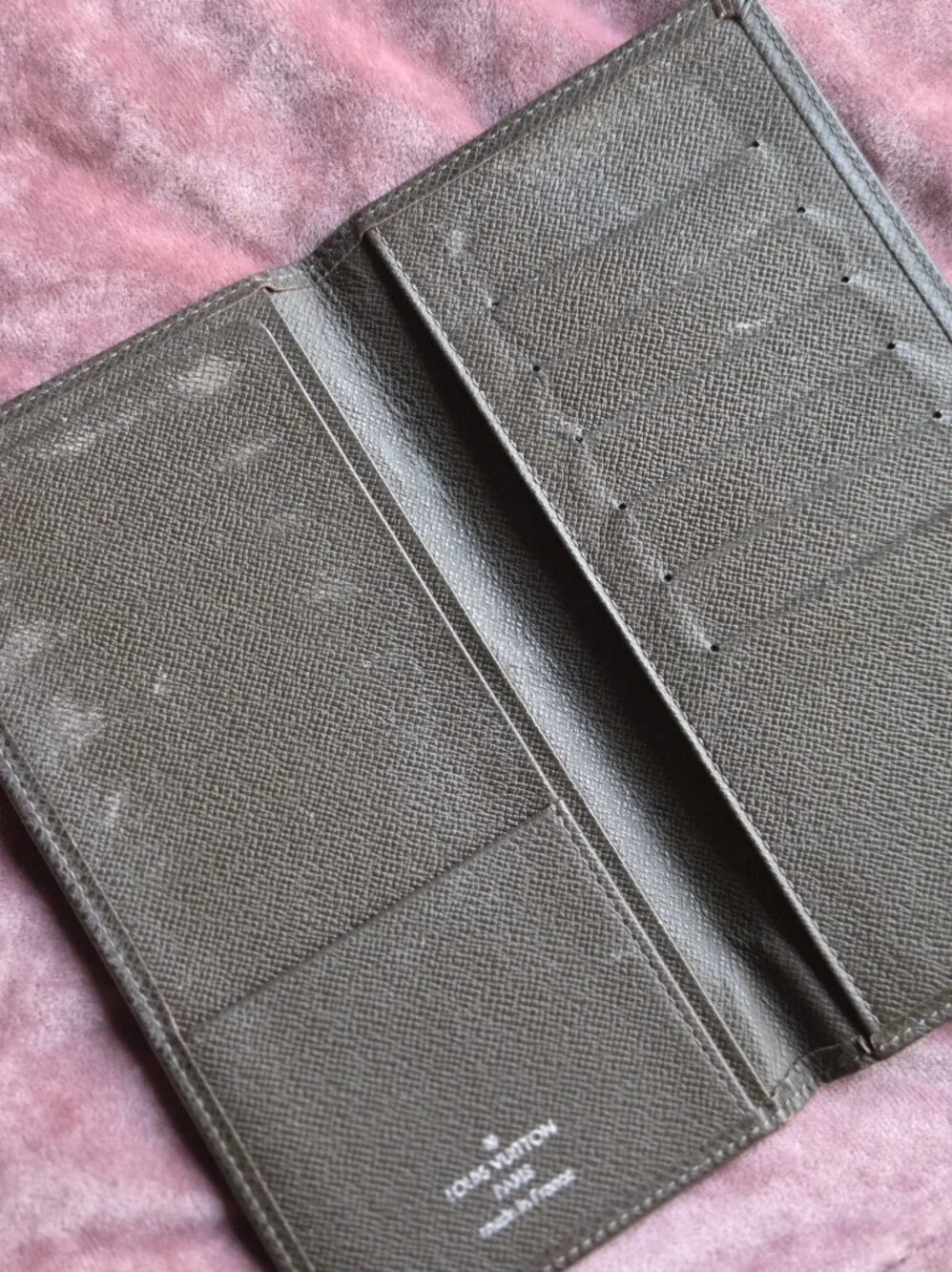 Louis Vuitton Brown Taiga Leather Bifold Long Wallet 2012